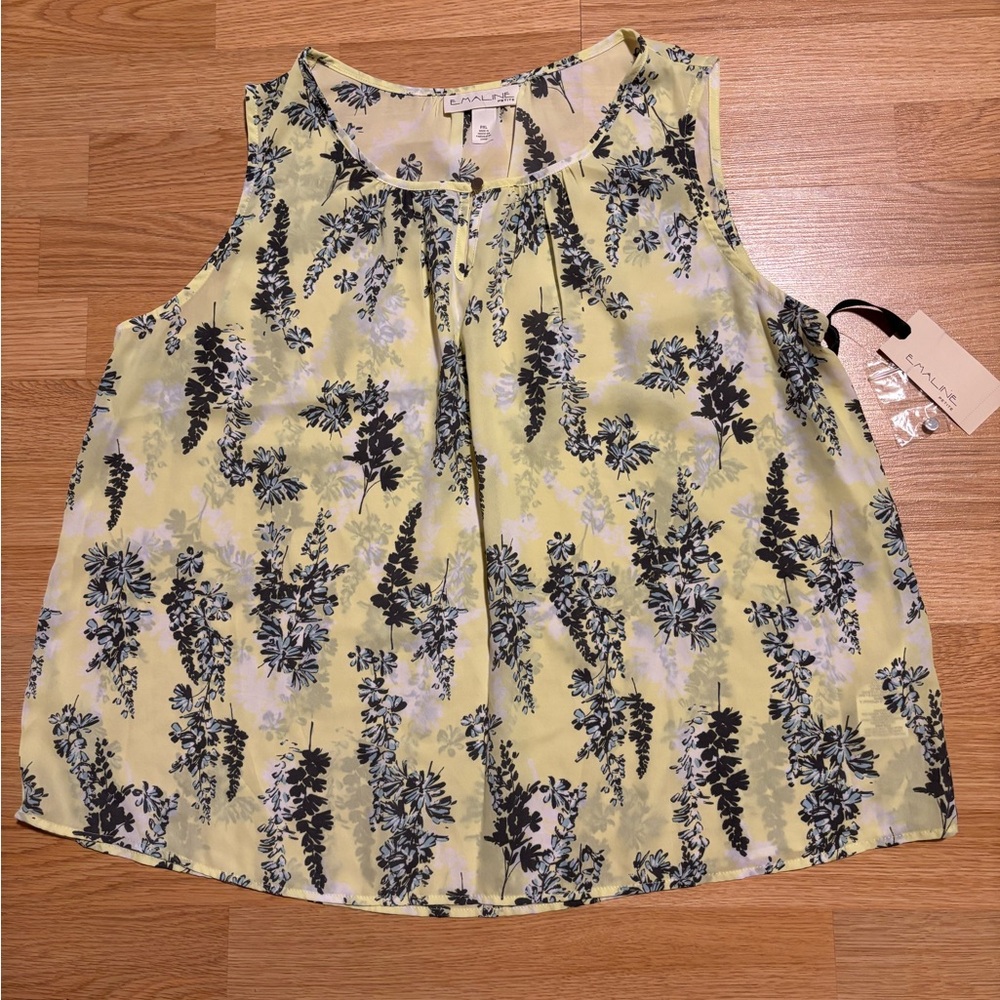 New “Emaline” blouse size PXL with tag